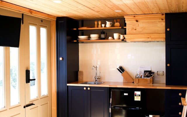 Compass Hut