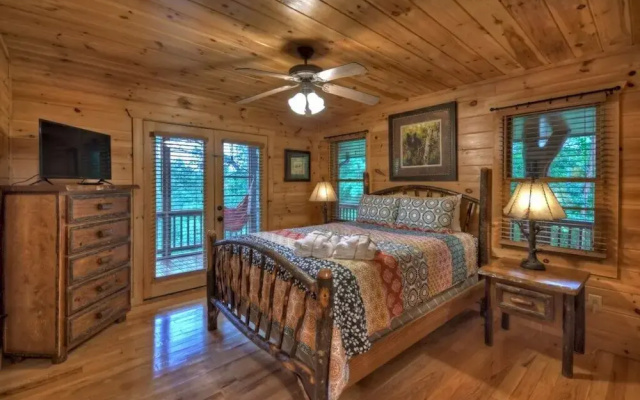 The Lone Star Cabin