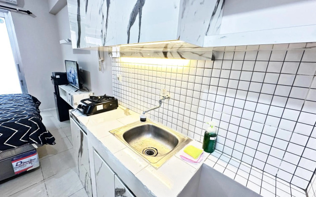 Homey Studio 1BR, Fast Wifi SMARTtv HotShower Tower H