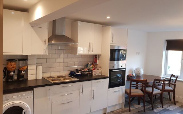 Oxford Modern Guest House