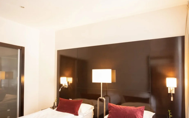The Levante Rathaus Apartments