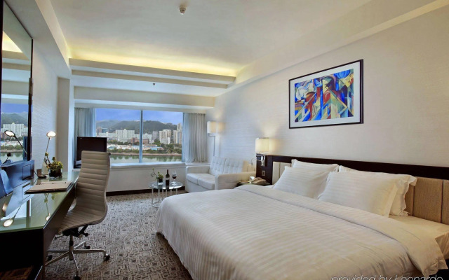 Regal Riverside Hotel