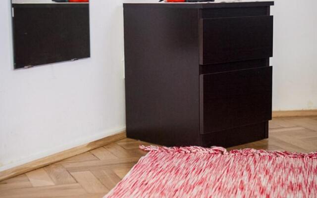 Chic Artistic Central Double Studio