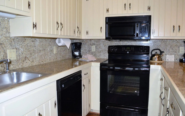 Foxhunt at Sapphire Valley