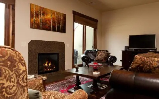 Crimson Cliffs Unit 5