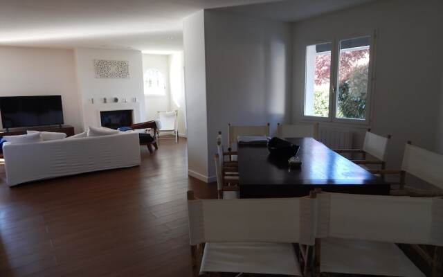 Maison avec piscine sur le golf de Gujan Mestras