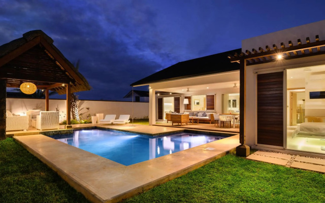 Clos du Littoral by Fine and Country