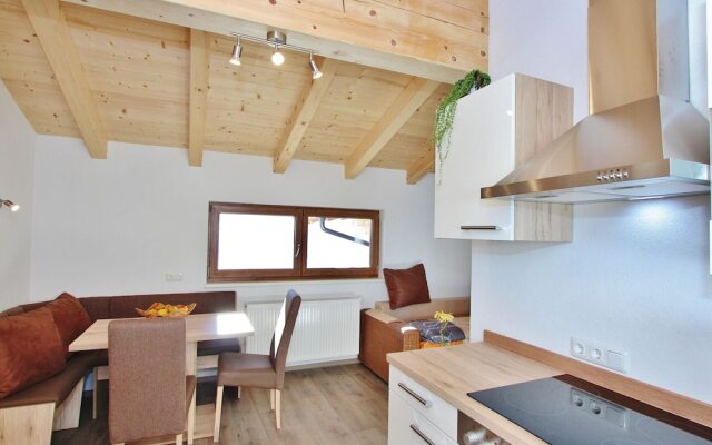Welcoming Apartment in Hollersbach im Pinzgau near Ski Area