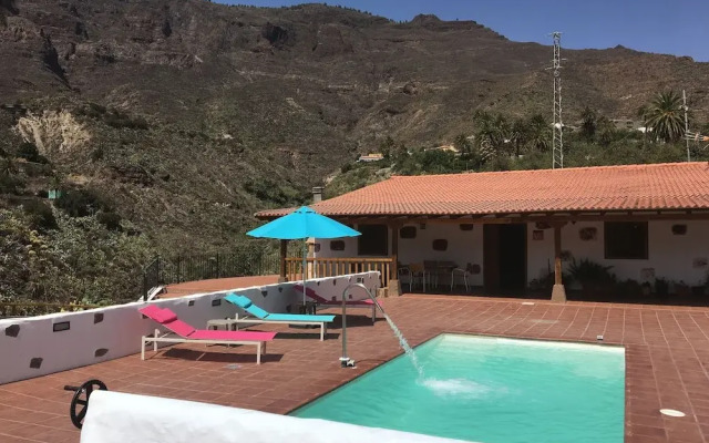 Amazing Typical Canary Rural House