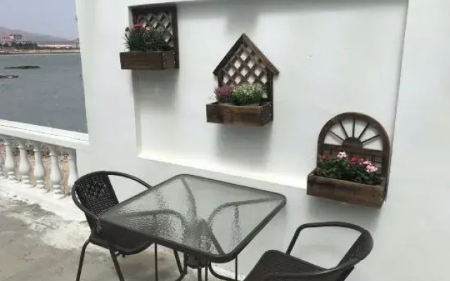 Qingdao Youjian Time Homestay
