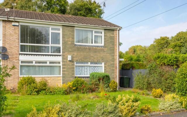 Inviting 2-bed House in Newcastle Upon Tyne