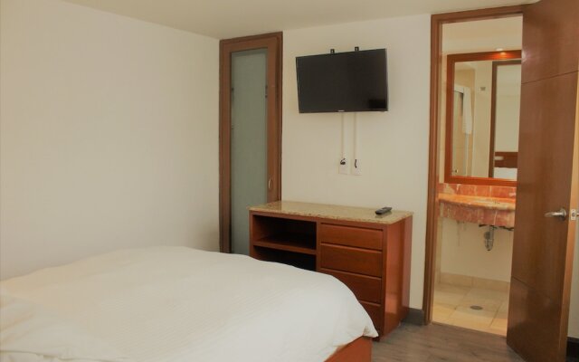 Condesa Suites