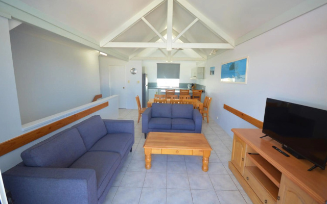 Waterfront Unit 4 - Kalbarri WA – Guest Rooms – Kalbarri