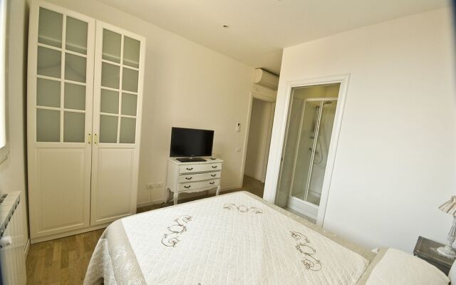 Panoramic Suite