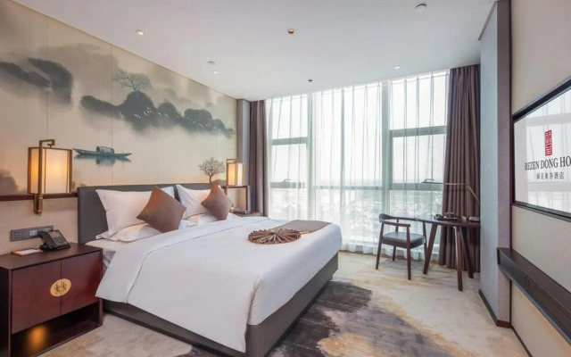Rezen Dong Hotel (Baoding Passenger Transport Center Yuhua Road Branch)
