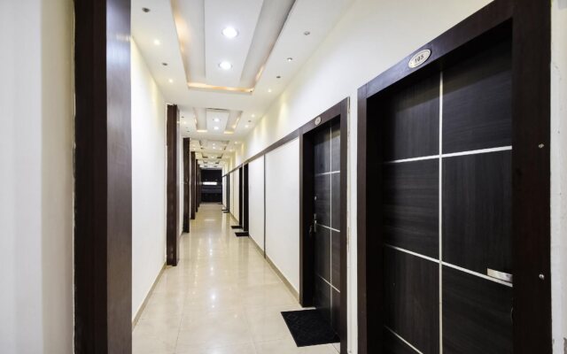 Hotel Raj
