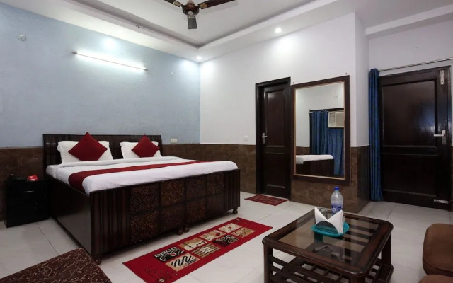 OYO 10362 Hotel Milan Inn