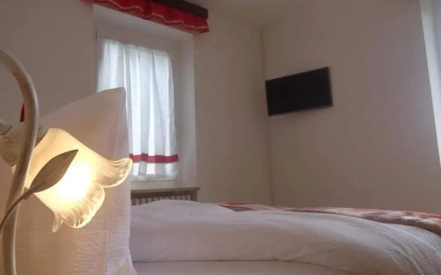 Suisse Hotel
