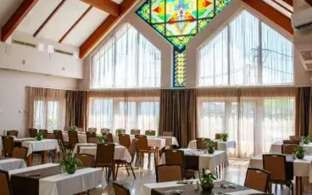 Orchidea Hotel Lipót