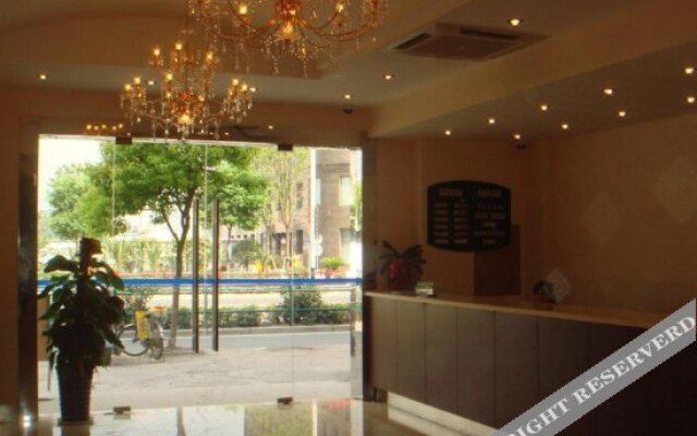 Yixin Business Hotel