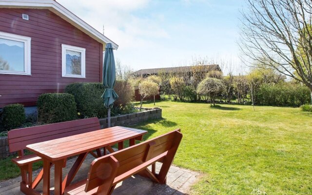 Cozy Holiday Home in Falster near Sea