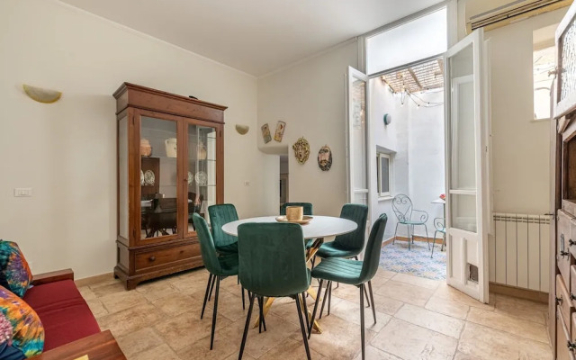 Giudici Three Bedrooms Apartment