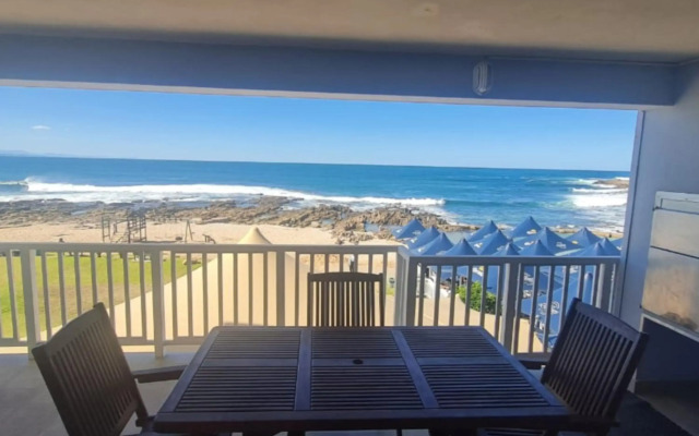 Point Village Hotel