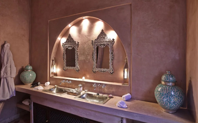 Riad Noir d'Ivoire