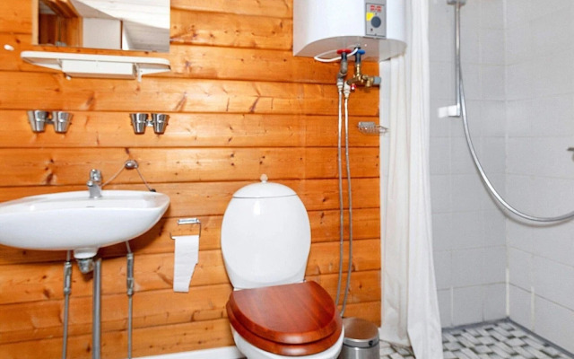 6 Person Holiday Home in Roslev