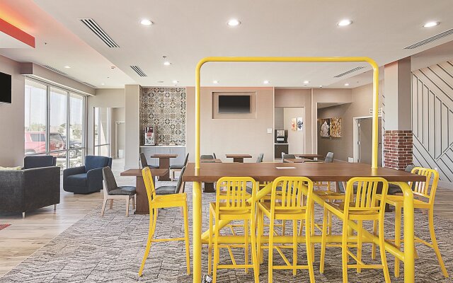 Four Points by Sheraton Plano