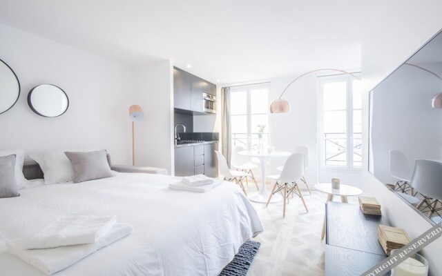 Luxury Apartment in Paris - Marais