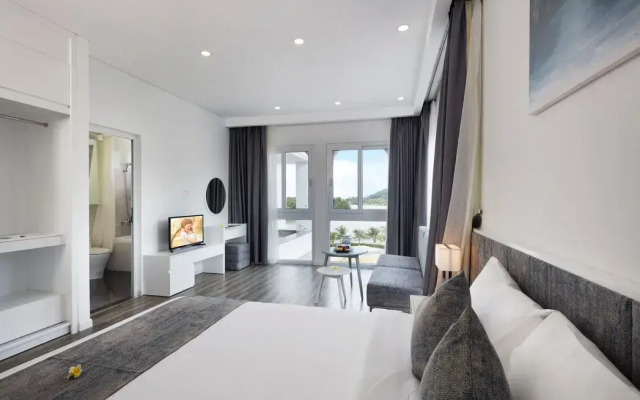 Cham Oasis Nha Trang Resort Condotel