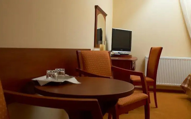 Pokoje Hotelowe Amore