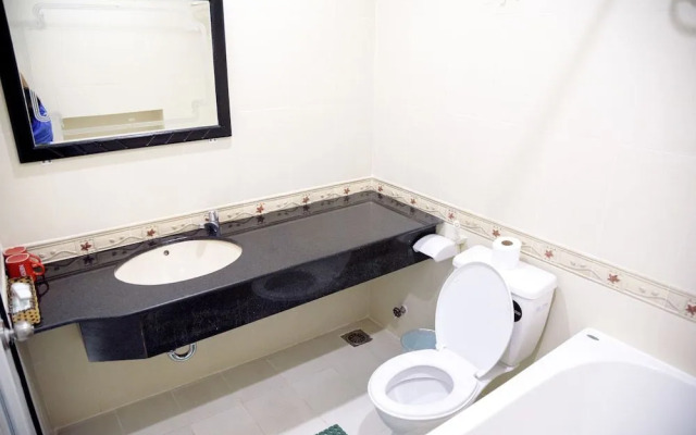 Ha Trinh Hotel