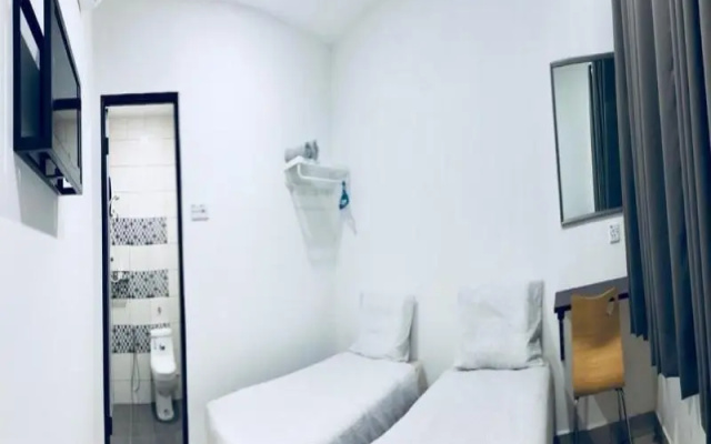 Luna Stay by Yolodge – Guest Rooms – Kulim