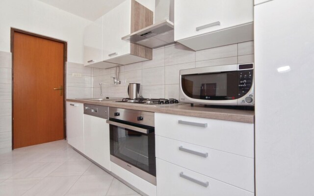 Awesome Home in Jadranovo With Wifi and 3 Bedrooms