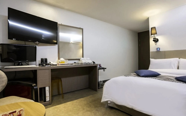 Yeoju Reverse Hotel