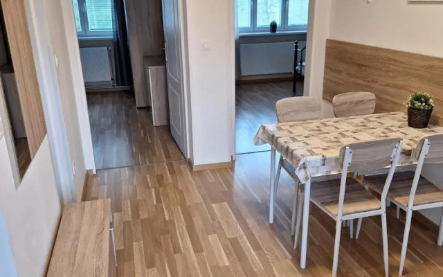 Star Apartments