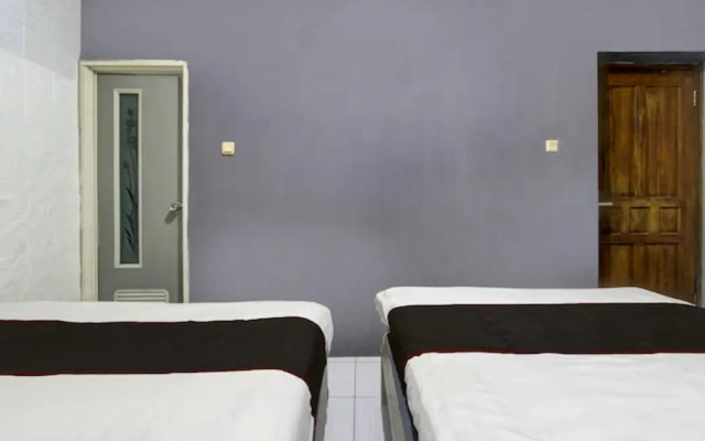 OYO 2669 Crown Residence