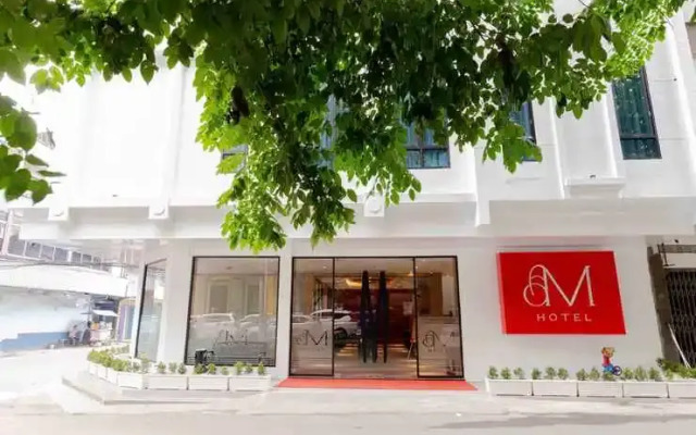 M Hotel Medan
