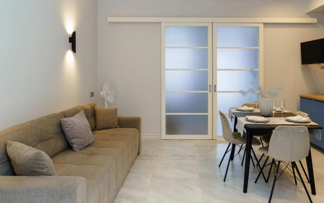 Апартаменты Apart-Deluxe Легенды моря на улице Ленина 15