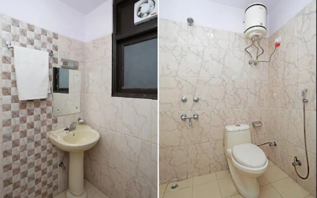 Hotel Neelam Palace