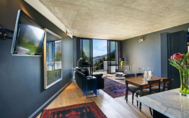 Chic Views