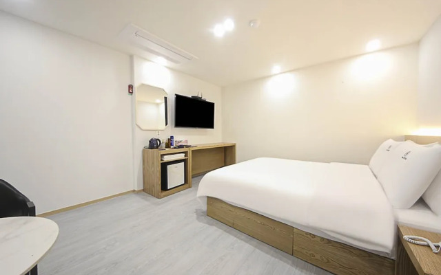 Busan Seomyeon Broa Hotel