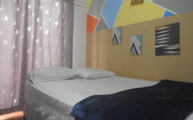 Rio Surf House Hostel e Pousada