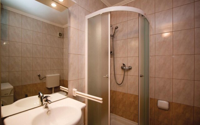 Nice Apartment in Medulin With 2 Bedrooms