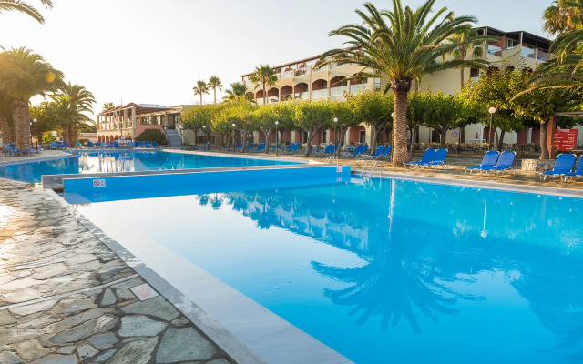 Отель Mare Monte Beach Hotel