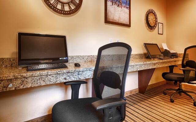 Best Western Plus Westgate Inn & Suites