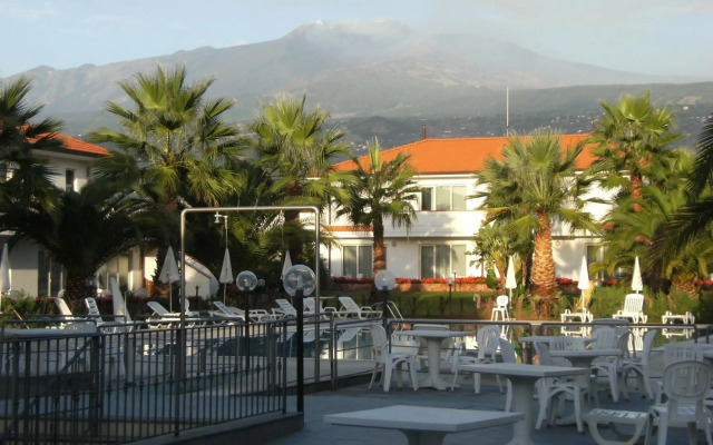 King's House Hotel Resort