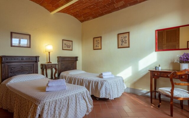 Peaceful Mansion in Reggello, with swimming pool